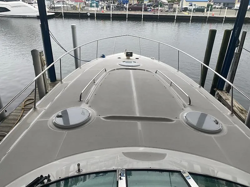 Slide: The Image of Riviera 47 EXCALIBUR 2004 - 4