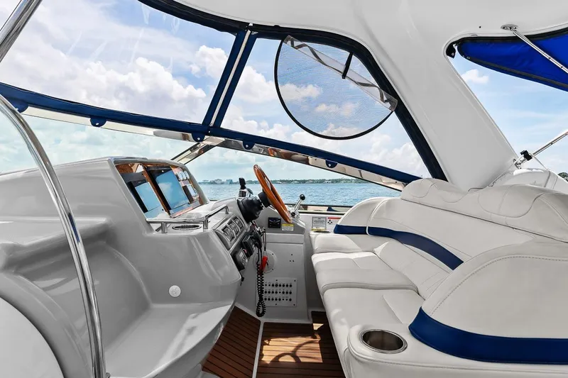 Slide: The Image of 2008 Formula 40 Performance Cruiser interior with luxurious seating and ocean view. - 30