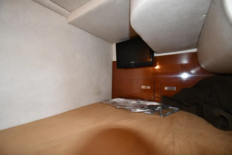 Slide: The Image of Sea Ray Sundancer 310 2011 - 59