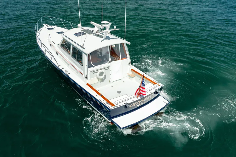 Slide: The Image of Little Harbor WhisperJet 44 2000 - 10