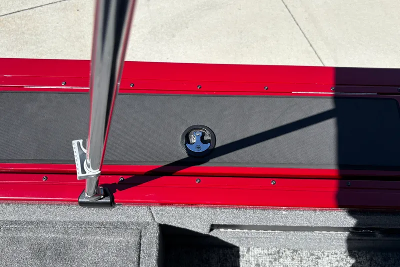 Slide: The Image of Red Tracker Targa V-18 WT boat deck with pole and latch, 2026 model. - 23