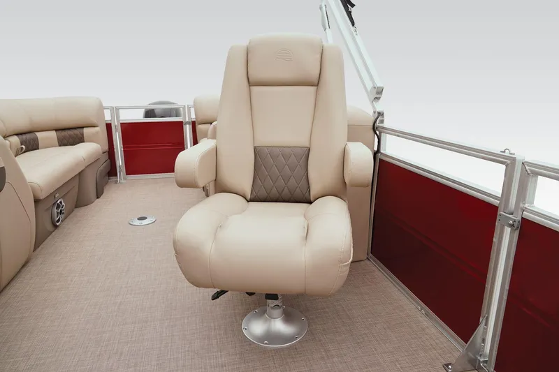 Slide: The Image of Sun Tracker Party Barge 24 DLX 2025 - 45