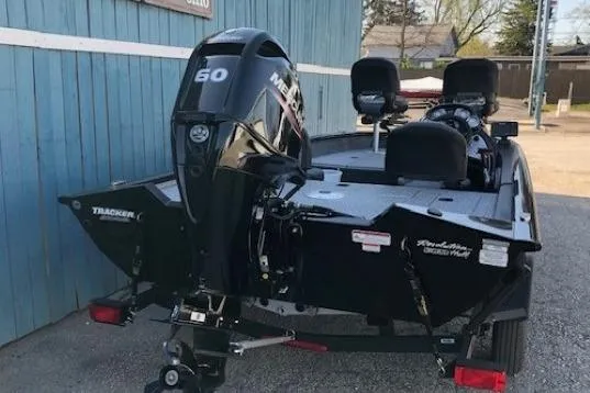 Slide: The Image of 2026 Tracker Pro Team 175 Crappie Edition boat with Mercury 60 engine. - 6