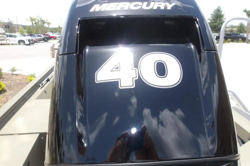 Slide: The Image of Mercury 40 horsepower engine on 2026 Tracker Grizzly 1648 SC boat. - 6