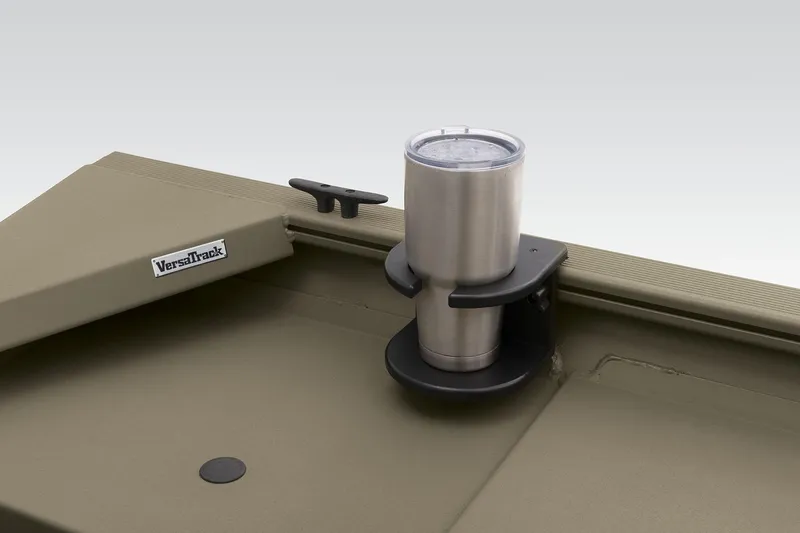 Slide: The Image of 2026 Tracker Grizzly 1860 Utility - 8