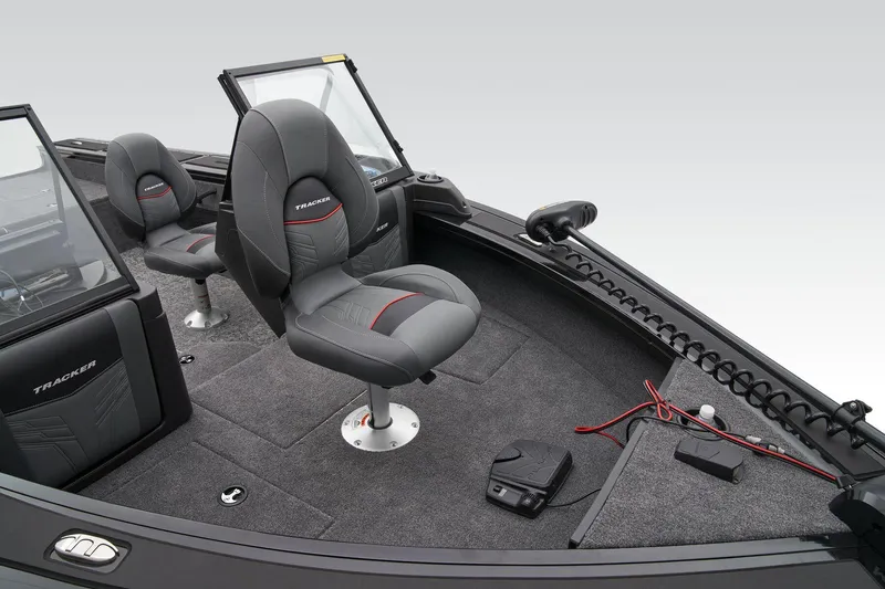 Slide: The Image of Tracker Targa V-18 WT 2026 - 20