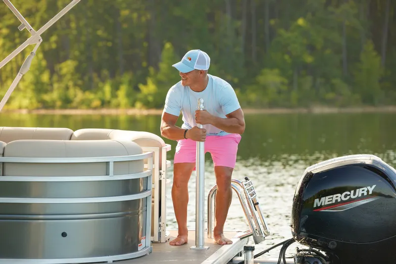 Slide: The Image of Sun Tracker Party Barge 24 DLX 2025 - 58