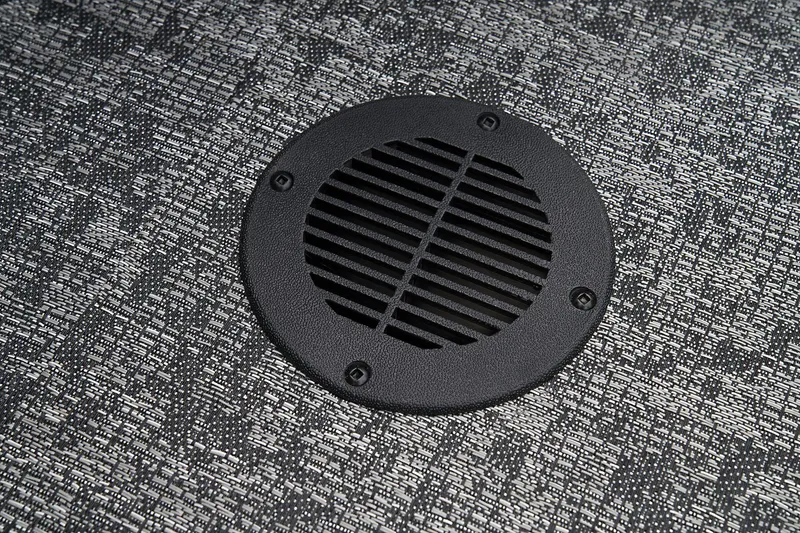 Slide: The Image of Tracker Targa V-18 Combo 2026 - 39