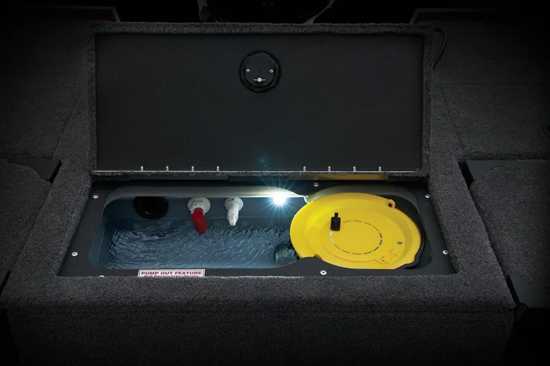 Slide: The Image of Tracker Targa V-18 Combo 2026 - 62