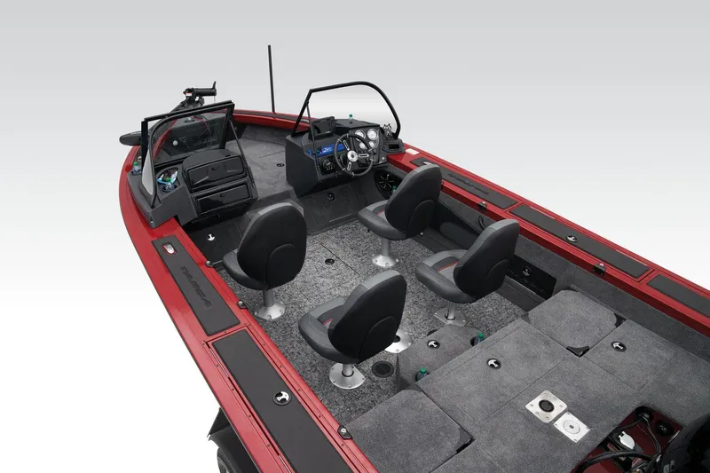 Slide: The Image of Tracker Targa V-18 Combo 2026 - 34