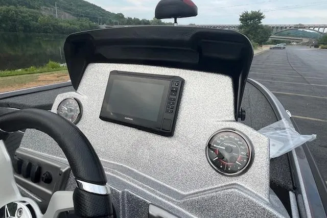 Slide: The Image of Nitro Z18 Pro 2026 - 101