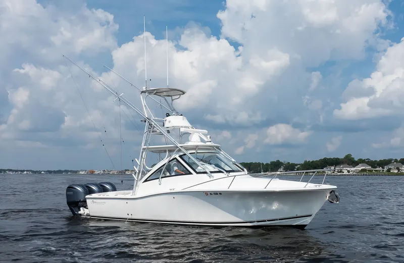 Slide: The Image of Albemarle 30 Express 2022 - 13