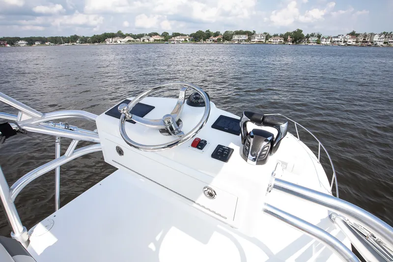 Slide: The Image of Albemarle 30 Express 2022 - 22