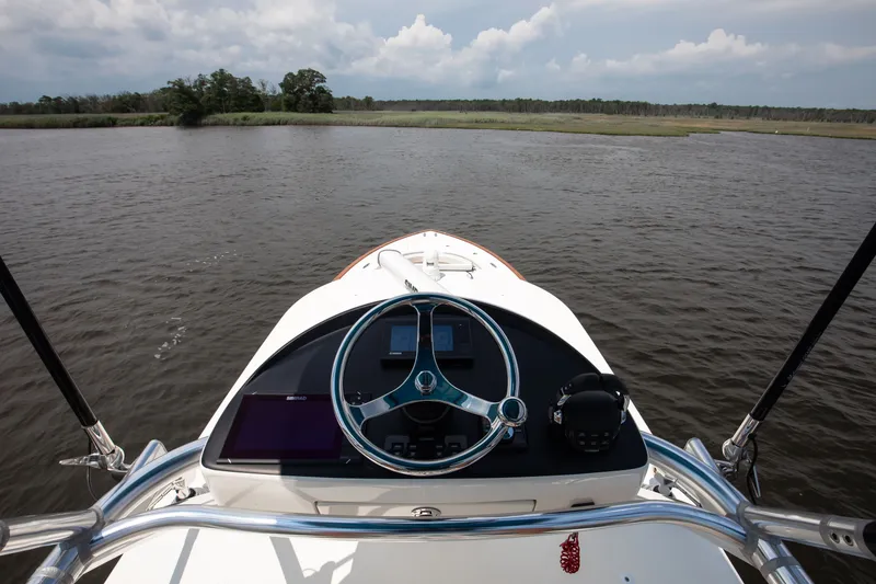 Slide: The Image of Valhalla Boatworks V-41 2020 - 19