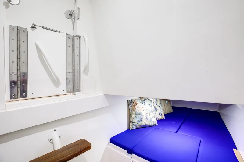 Slide: The Image of Valhalla Boatworks V-41 2020 - 21