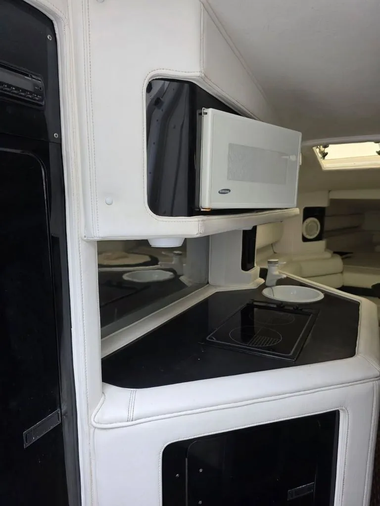 Slide: The Image of Fountain 38 Express Cruiser 1998 - 8