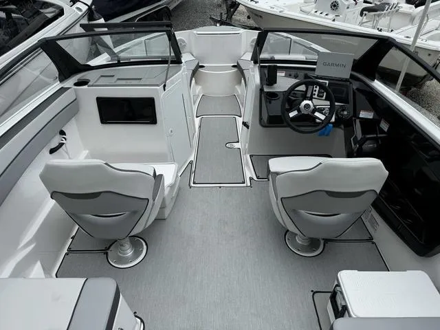 Slide: The Image of Yamaha SX220 2024 - 6