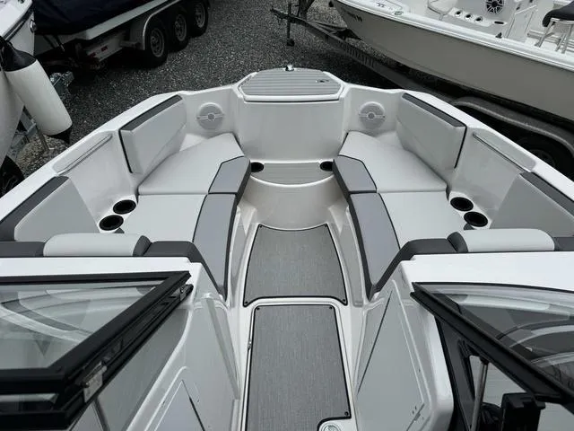 Slide: The Image of Yamaha SX220 2024 - 7