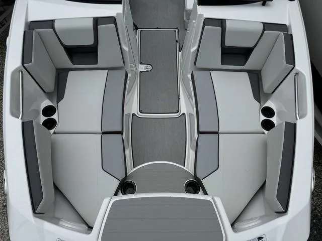 Slide: The Image of Yamaha SX220 2024 - 9