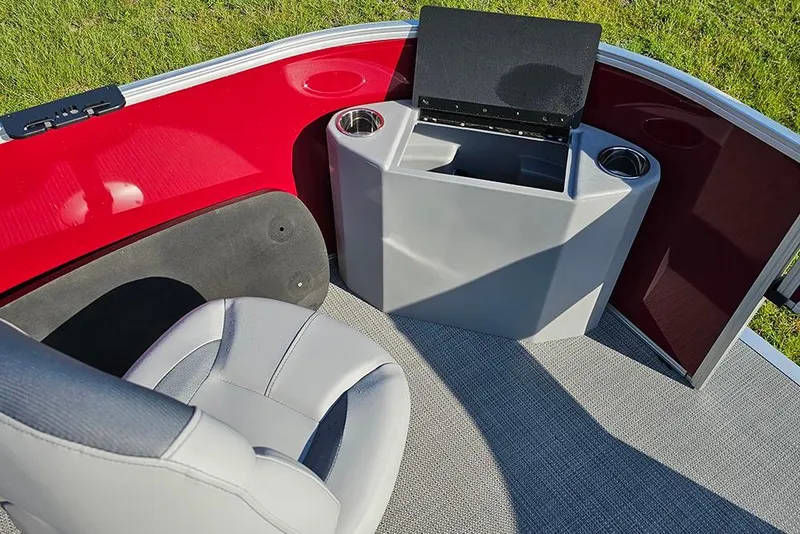 Slide: The Image of 2026 Bentley Pontoons 200 Fish CWT capacity label, 12 persons or 1860 lbs, ethanol warning. - 22