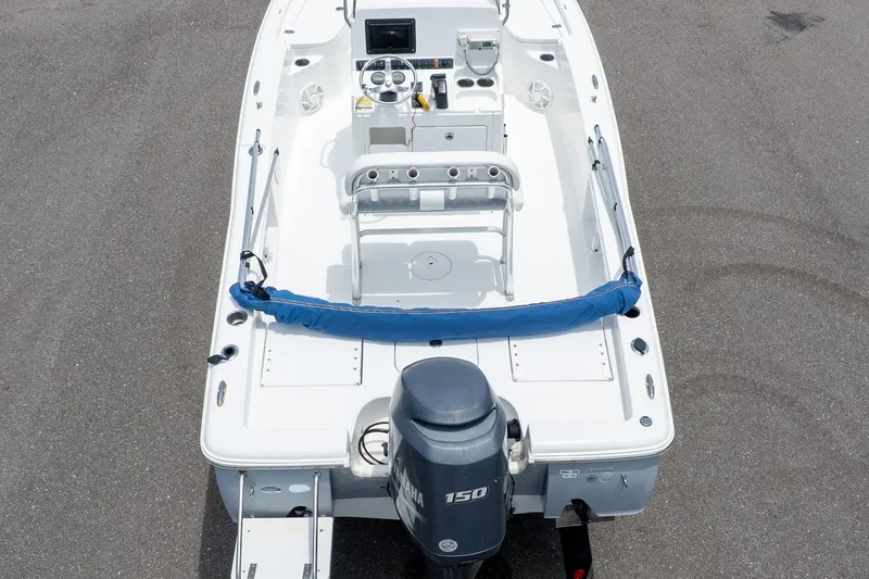 Slide: The Image of 2015 Sea Hunt BX 20 BR boat with Yamaha 150 engine, aerial view. - 18