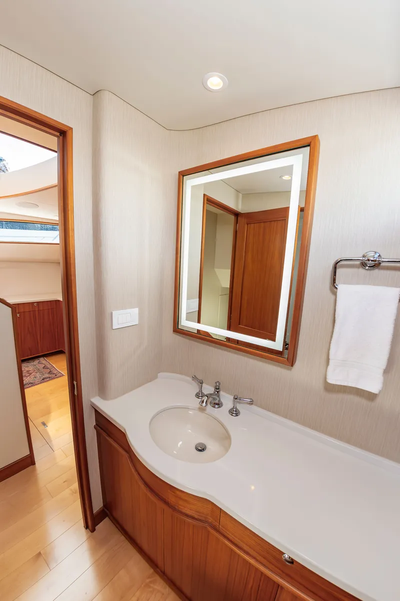Slide: The Image of Jarrett Bay 67 Custom 2019 - 43