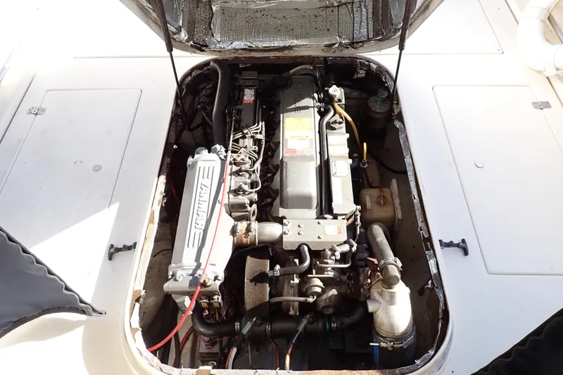 Slide: The Image of Albin 28 Tournament Express 2000 - 103