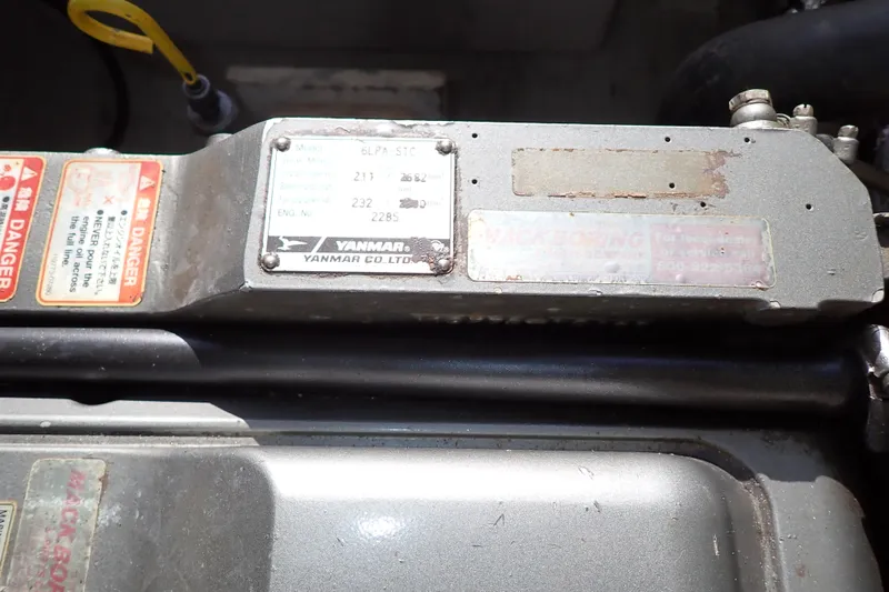 Slide: The Image of Albin 28 Tournament Express 2000 - 111