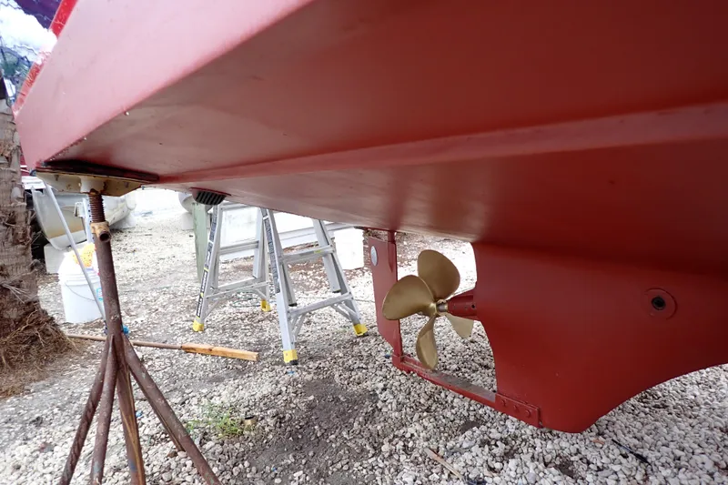 Slide: The Image of Albin 28 Tournament Express 2000 - 130