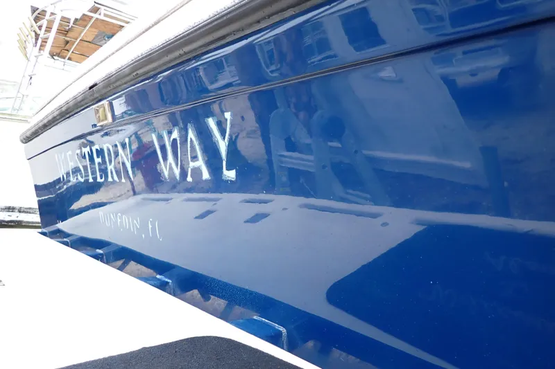 Slide: The Image of Albin 28 Tournament Express 2000 - 133