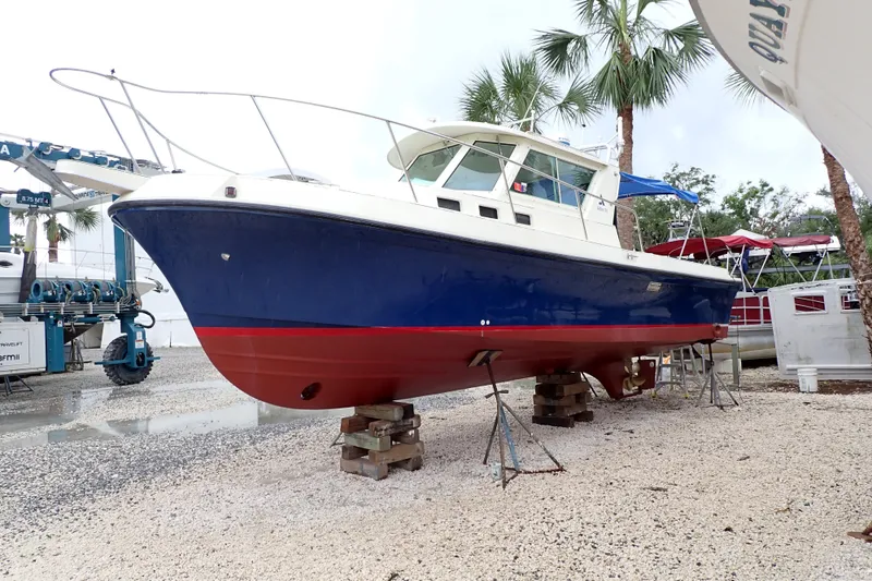 Slide: The Image of Albin 28 Tournament Express 2000 - 137