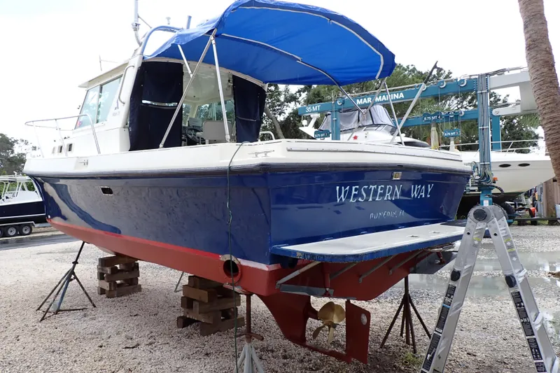 Slide: The Image of Albin 28 Tournament Express 2000 - 138