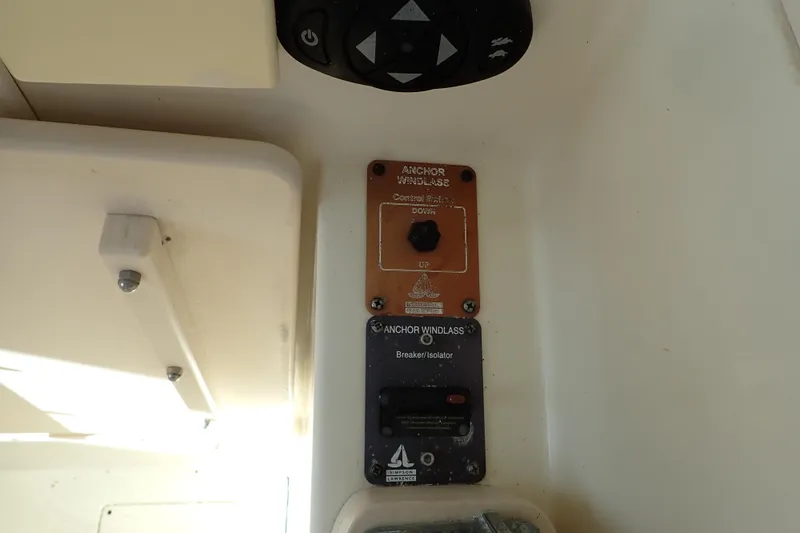 Slide: The Image of Anchor windlass control panel on a 2000 Albin 28 Tournament Express boat. - 30