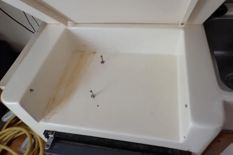 Slide: The Image of Albin 28 Tournament Express 2000 - 65