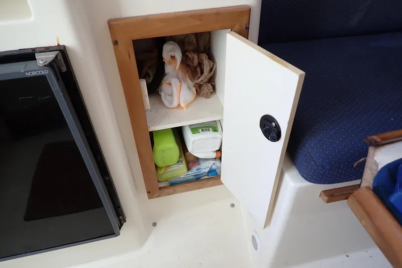 Slide: The Image of Albin 28 Tournament Express 2000 - 69