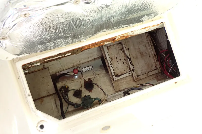 Slide: The Image of Albin 28 Tournament Express 2000 - 79