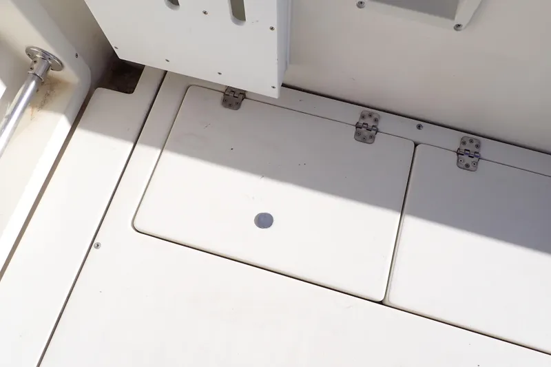 Slide: The Image of Albin 28 Tournament Express 2000 - 91