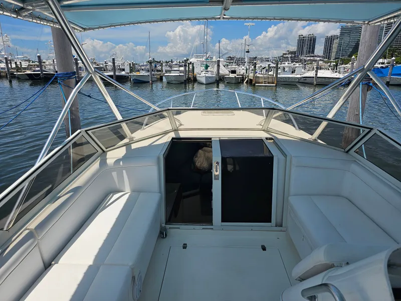 Slide: The Image of Contender 35 Side Console 1997 - 18