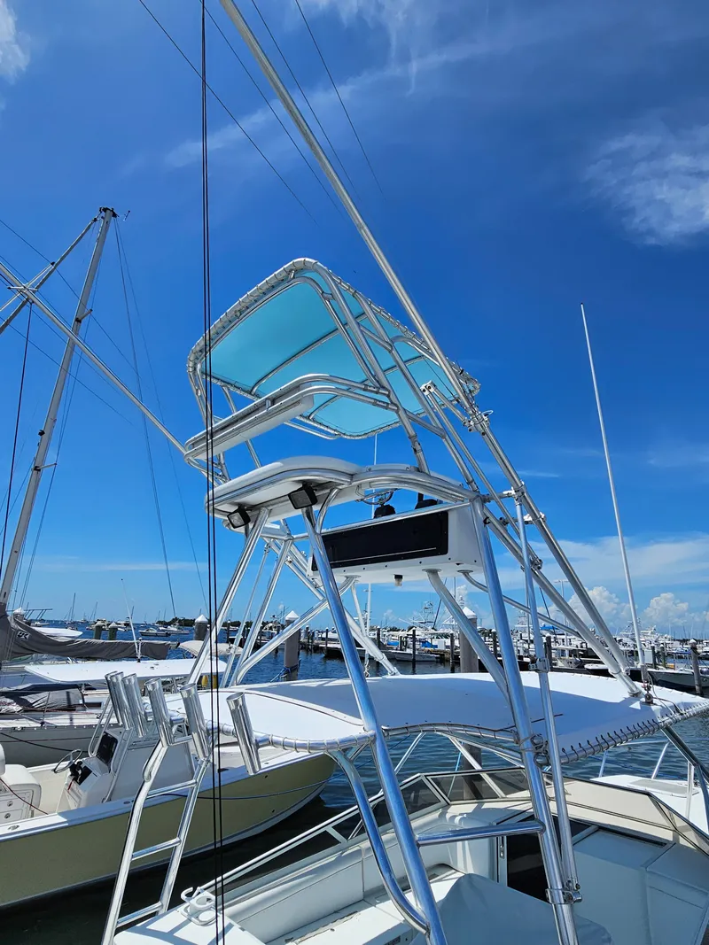 Slide: The Image of Contender 35 Side Console 1997 - 25