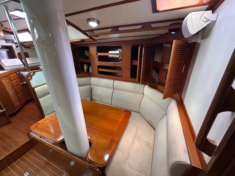 Slide: The Image of Norseman Cutter 1985 - 22