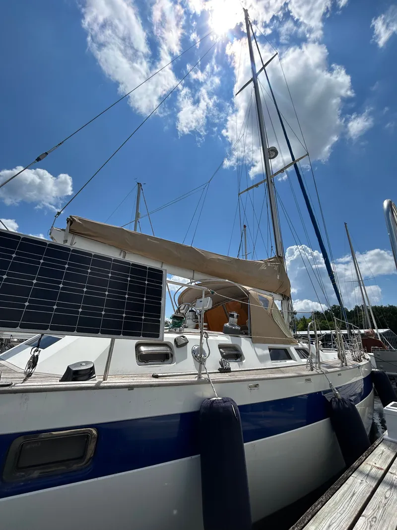 Slide: The Image of Norseman Cutter 1985 - 49