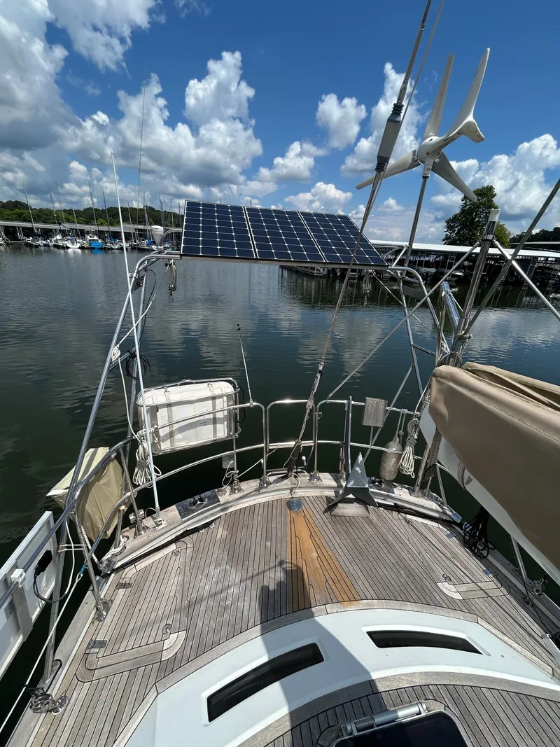 Slide: The Image of Norseman Cutter 1985 - 50