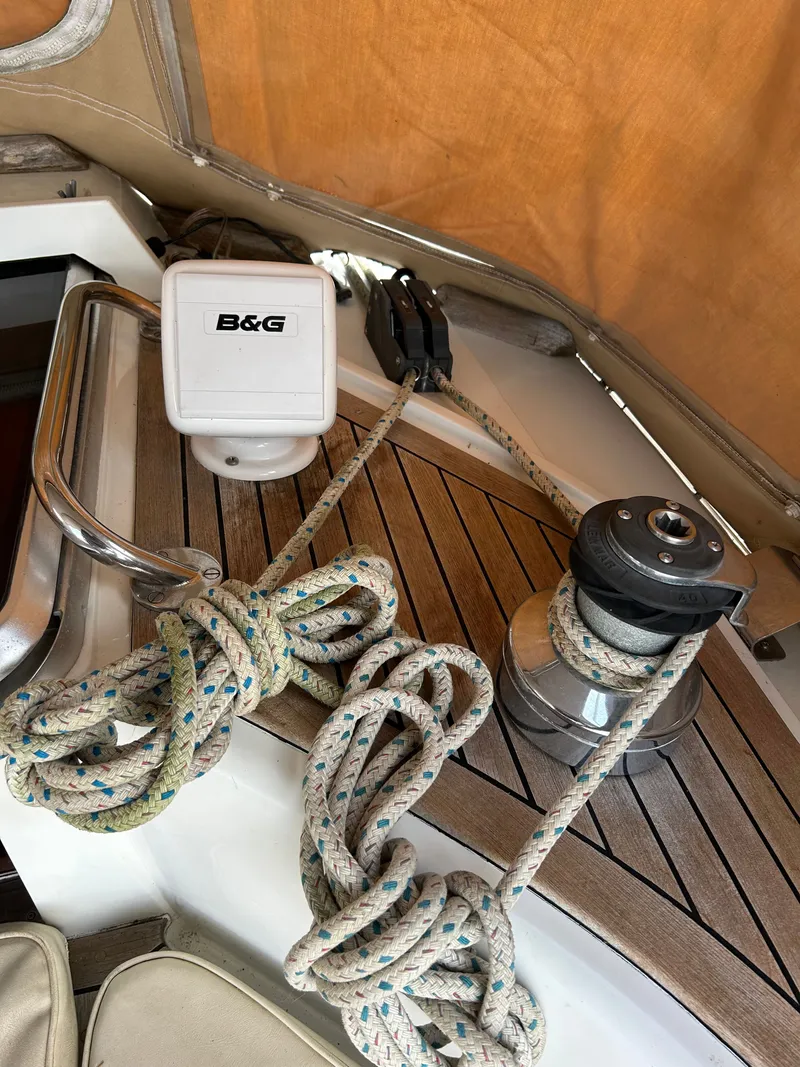 Slide: The Image of Norseman Cutter 1985 - 53