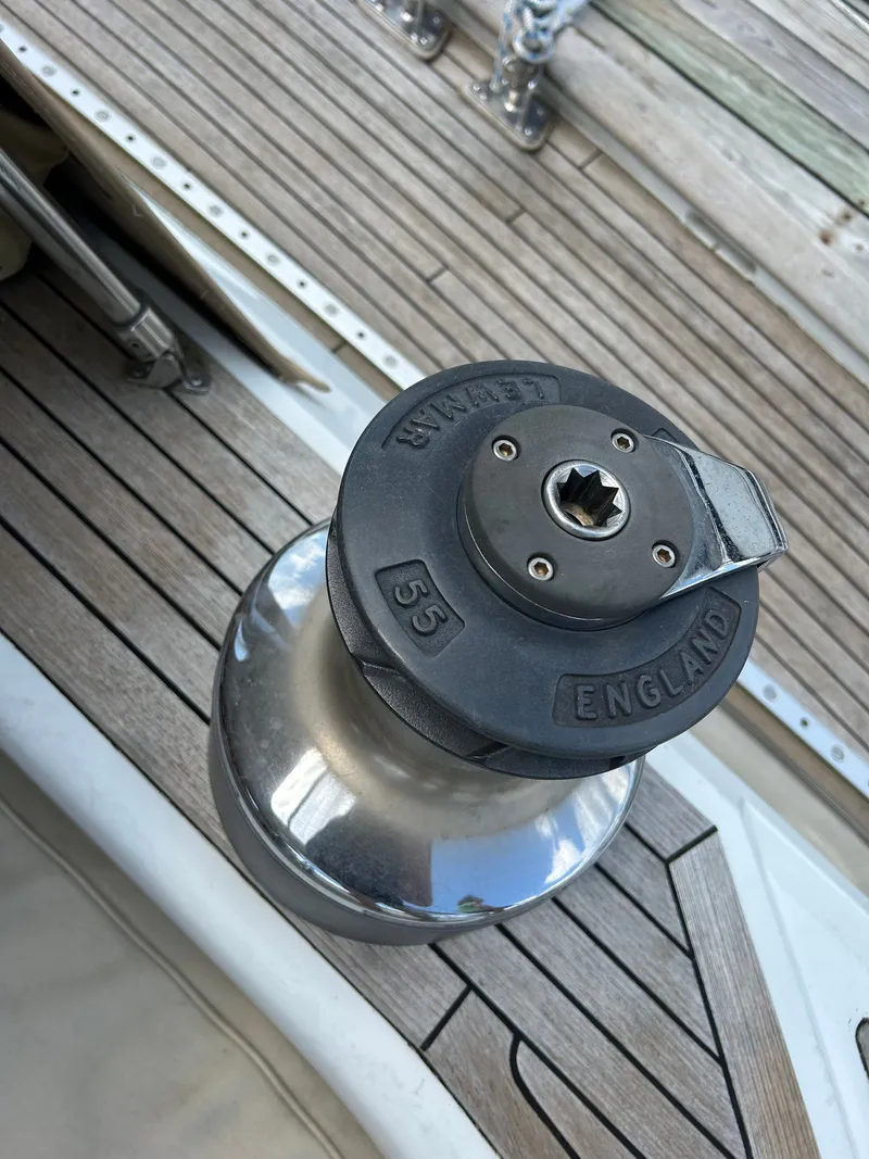 Slide: The Image of Norseman Cutter 1985 - 54