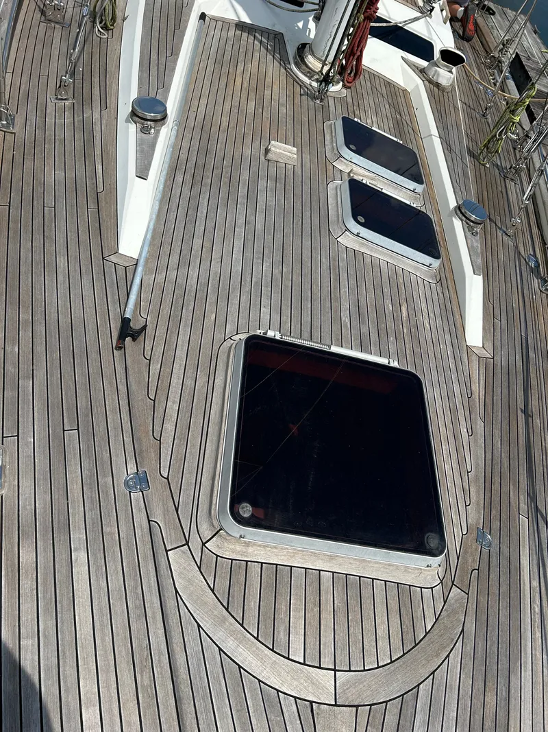 Slide: The Image of Norseman Cutter 1985 - 58