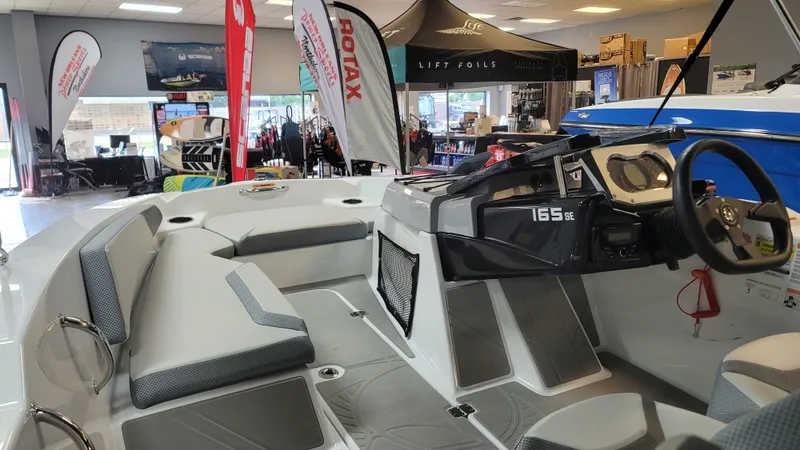 Slide: The Image of Scarab 165 SE 2026 - 22