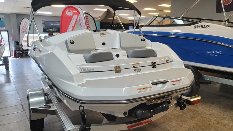 Slide: The Image of Scarab 165 SE 2026 - 26