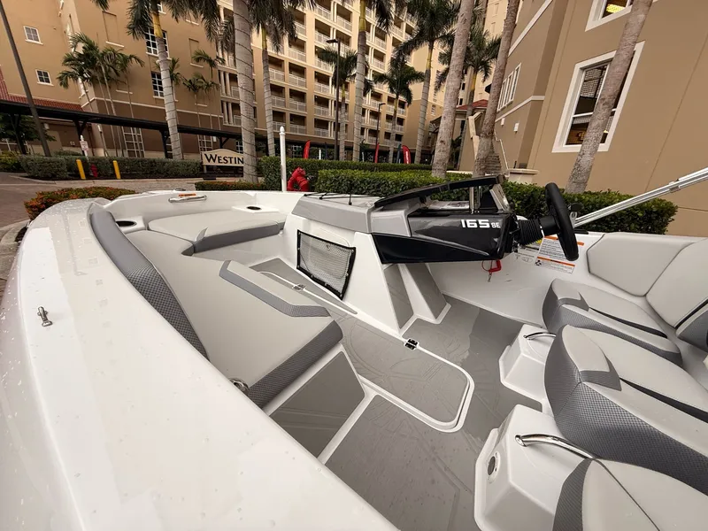 Slide: The Image of Scarab 165 SE 2026 - 7