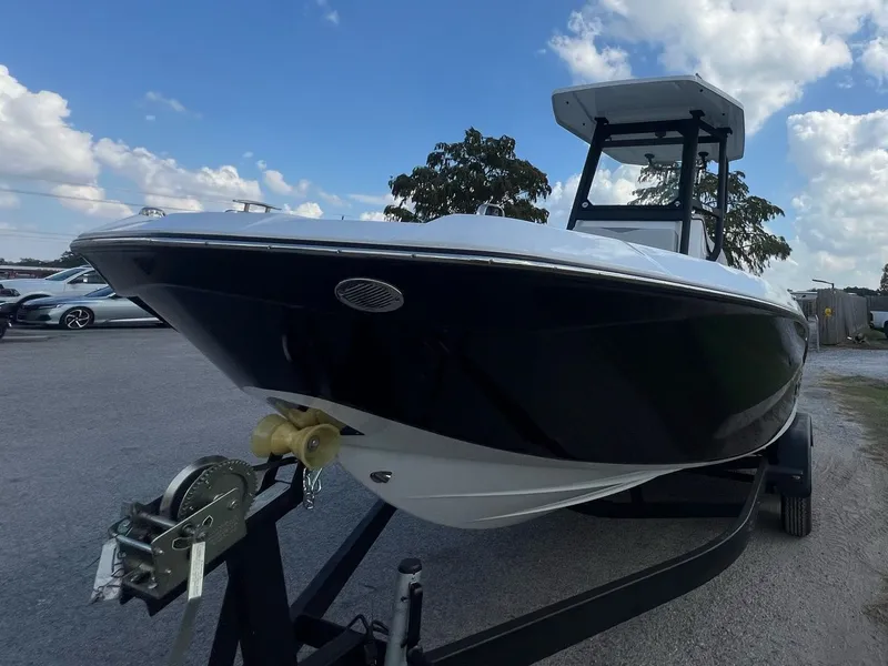 Slide: The Image of Scarab 235 Open SE 2025 - 9