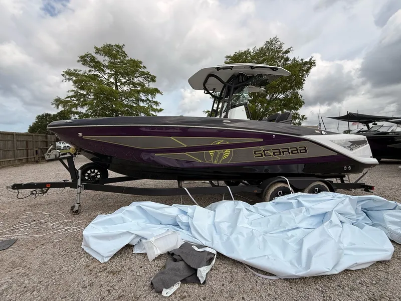 Slide: The Image of Scarab 255 Open 2025 - 14